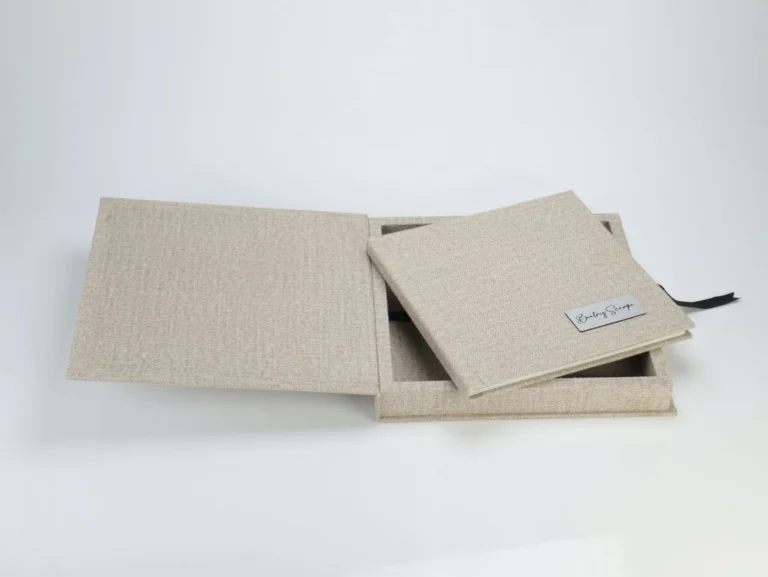 Estojo Tecido - Bege - aberto com album